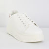 Immagine di SNEAKERS BIANCA CON PLATFORM, PATCH ROSA E LACCI FRONTALI