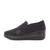 Immagine di LOOKFOOT- Slip-on traforata con strass  e sottopiede in pelle