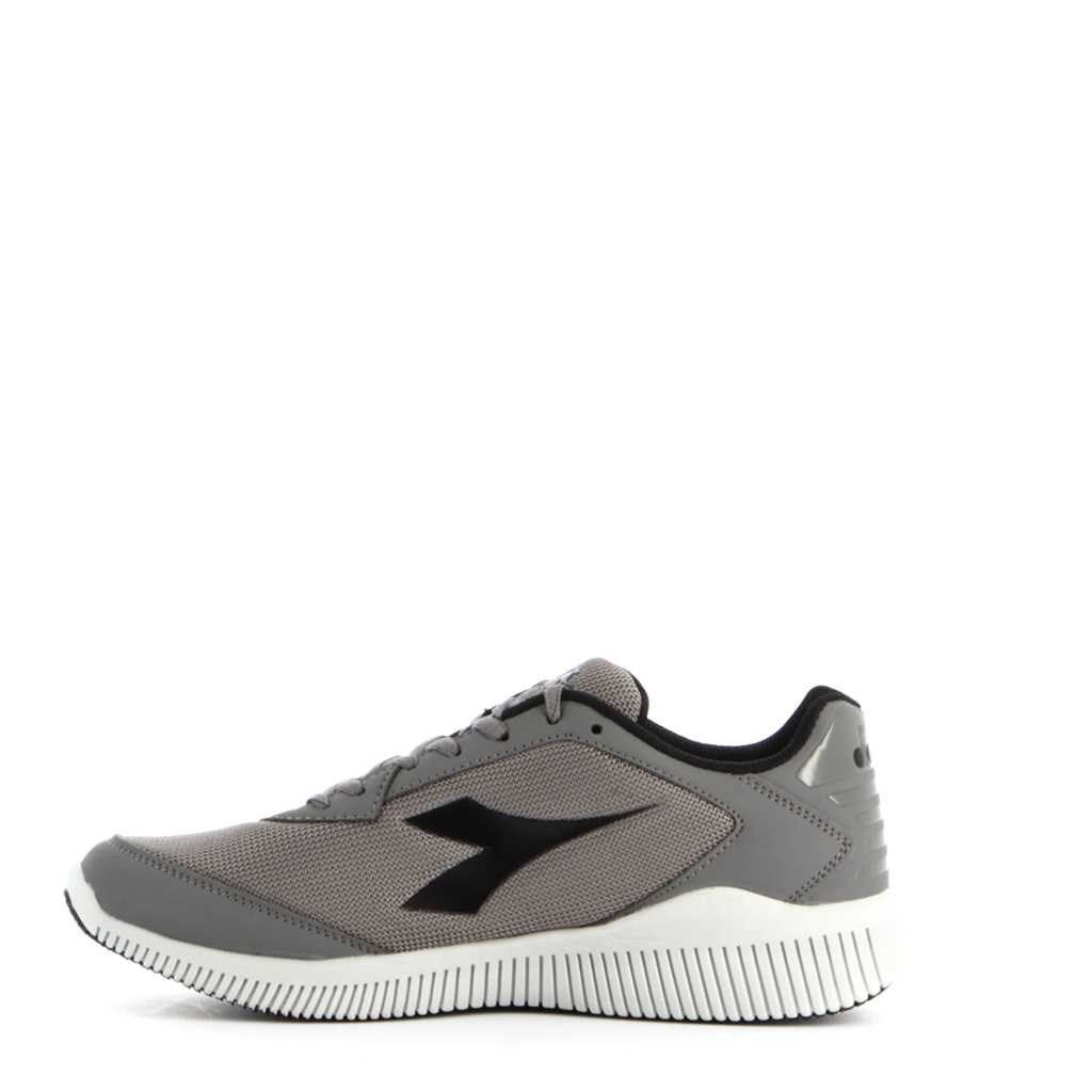 diadora eagle 2