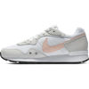 Immagine di NIKE - SCARPA VENTURE RUNNER WHITE-CORAL-BLACK