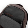 Immagine di PIQUADRO - Zaino porta computer 14'' in VERA PELLE, tre tasche principali e porta ombrello e bottiglia laterali