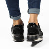 Immagine di MISS GLOBO - Sneakers nera con inserti trapuntati