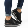 Immagine di MISS GLOBO - Sneakers nera con fondo a righe