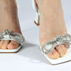 Immagine di MISS GLOBO - Sandalo bianco lucido lace up con fiocco di strass e soletta VERA PELLE, tacco 9,5cm