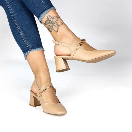 Immagine di TATOO - Décolleté beige slingback con cinturino frontale, tacco 5CM
