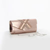 Immagine di MISS GLOBO - Pochette rose gold effetto metallizzato con fasce incrociate su patta