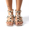 Immagine di MISS GLOBO - Sandalo flat nude  con borchie soletta VERA PELLE