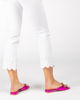 Immagine di MY JEWELS - Ciabatte flatform fuxia laminato con catena e punta squadrata