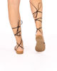 Immagine di MISS GLOBO - Sandalo infradito nero lace-up con sottopiede in cuoio rivestito, MADE IN ITALY