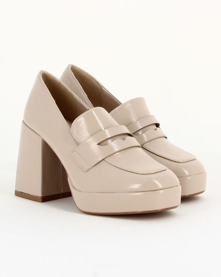 Immagine di MISS GLOBO - Decolletè beige lucido, tacco 8,5cm
