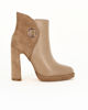 Immagine di LAURA BIAGIOTTI - Tronchetto beige bimateriale  con zip laterale, tacco 10,5cm