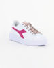 Immagine di DIADORA GAME STEP P METALLIC CRAQUELE GS - Sneakers bianca e rosa con suola alta e logo fucsia, numerata 36/39