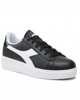 Immagine di DIADORA GAME STEP GS - Sneakers nera e bianca con dettaglio posteriore nero metallizzato e suola alta, numerata 36/39