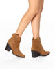 Immagine di MISS GLOBO - Texano basso camel tacco 8cm