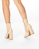 Immagine di MISS GLOBO - Tronchetto beige in vernice tacco 10,5cm