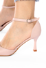Immagine di MY JEWELS -Décolleté punta tallone nude, con cinturino alla caviglia, tacco 7 cm
