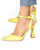 Immagine di MISS GLOBO - Pumps gioiello in raso giallo con strass su tacco e punta, tacco 9cm