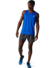 Immagine di ASICS - Canotta da running uomo blu in tessuto traspirante con logo riflettente