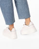 Immagine di ZOE - Sneakers bianca con applicazioni removibili sui lacci