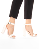 Immagine di MISS GLOBO - Sandalo bianco con punta quadrata e cinturino alla caviglia, tacco 9,5CM