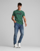 Immagine di PUMA - T shirt girocollo da uomo verde in cotone con logo nero