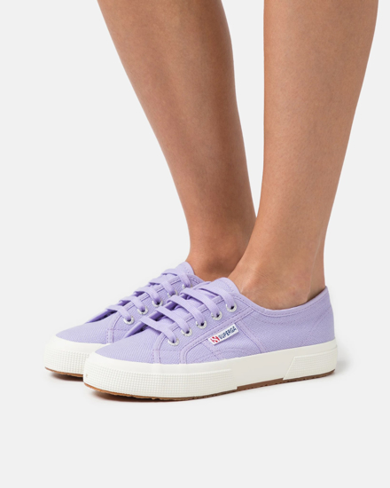 Immagine di SUPERGA - Sneakers da donna lilla in tessuto con lacci - 2750 COTU CLASSIC