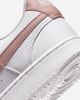 Immagine di NIKE - Sneakers da donna bianca e rosa con lacci - COURT VISION LOW NN