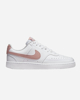 Immagine di NIKE - Sneakers da donna bianca e rosa con lacci - COURT VISION LOW NN