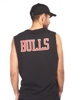 Immagine di NEW ERA - Canotta da uomo nera in cotone con logo Chicago Bulls