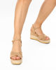 Immagine di MISS GLOBO - Sandalo beige con zeppa 9,5cm e sottopiede in VERA PELLE