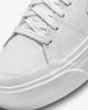 Immagine di NIKE - Sneaker da donna bianca in VERA PELLE  con suola spessa - COURT LEGACY LIFT