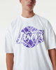 Immagine di NEW ERA - T shirt oversize da uomo bianca in cotone con logo Lakers viola