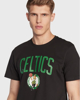 Immagine di NEW ERA - T shirt girocollo nera in cotone con logo Celtics