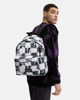 Immagine di EASTPAK - Zaino PADDED PAK'R a quadri grigio e bianco con tasca frontale