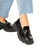 Immagine di MY JEWELS - Mocassino nero in vernice con morsetto e suola track