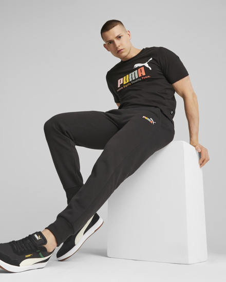Immagine di PUMA - Pantalone tuta da uomo nero con logo arcobaleno