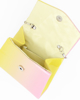 Immagine di MISS GLOBO - Pochette un manico gialla e rosa sfumata in vernice con patta
