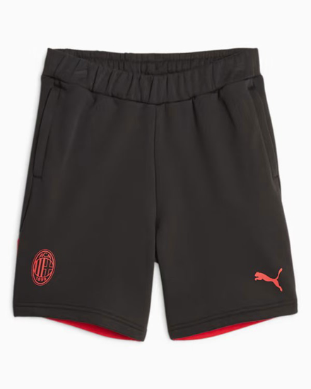 Immagine di PUMA - Pantaloncini corti da bambino neri e rossi con logo Milan