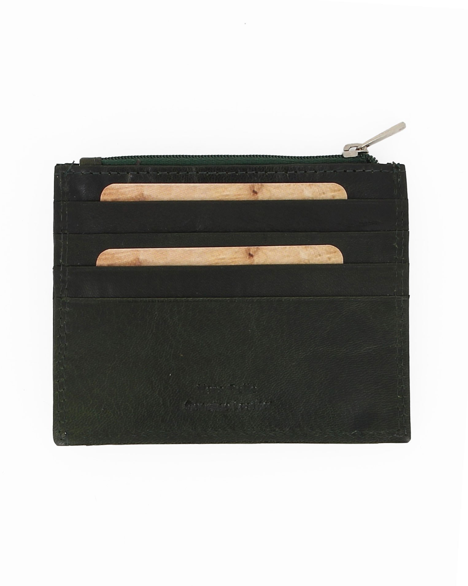 Portacarte con pattina in pelle martellata
