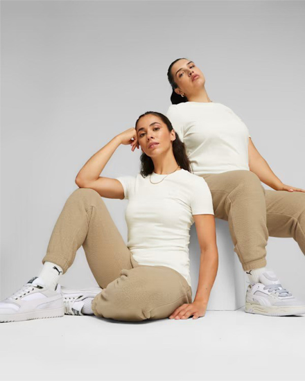 Immagine di PUMA - T shirt da donna slim fit a coste bianca con logo bianco