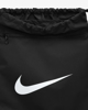 Immagine di NIKE - Sacca da palestra nera con tasca frontale e fondo rinforzato