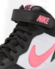 Immagine di NIKE - Sneaker alta da bambina bianca e nera in VERA PELLE con logo rosa fluo e strappo, numerata 28/35 - COURT BOROUGH MID 2 PS