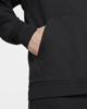 Immagine di NIKE - Felpa da uomo nera in tessuto traspirante con cappuccio