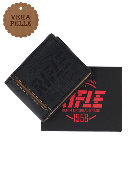 Immagine di RIFLE - Portafoglio uomo nero con logo frontale e ribaltina in VERA PELLE