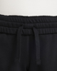 Immagine di NIKE - Pantaloncino corto nero da bambino con logo bianco