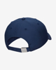 Immagine di NIKE - Cappello blu regolabile da bambino con logo metallizzato