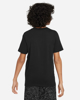 Immagine di NIKE - T shirt nera da bambino nera con stampa logo frontale