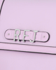 Immagine di RIFLE - Zaino lilla con tre scomparti interni e lettere logo scorrevoli sulla patta