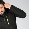 Immagine di JACKET C/CAPP.SOFTSHELL UOMO BLK-YEL