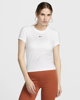 Immagine di NIKE - T-SHIRT MM CHLL KNT MD CRP DA DONNA BIANCA - FV5508/100